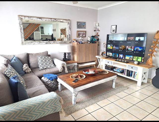 2 BEDROOM TOWNHOUSE TO LET IN UMHLANGA CENTRAL